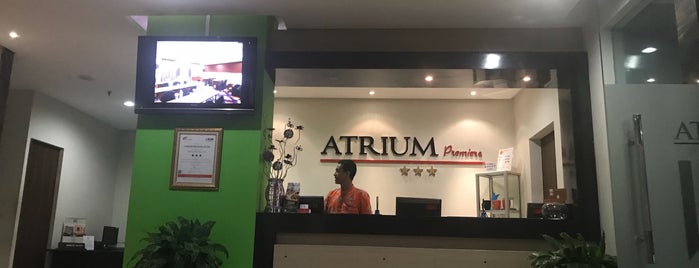 Atrium Premiere Hotel is one of Tempat yang Disukai Roes.