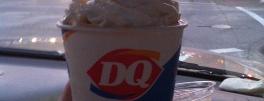 Dairy Queen is one of Locais curtidos por Peter.