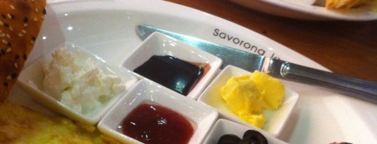 萨瓦诺娜 Savorona Café is one of Places to be.