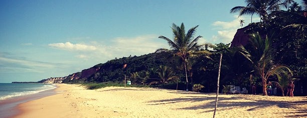 Praia do Taipe  (falésias) is one of Lugares favoritos de Kleber.