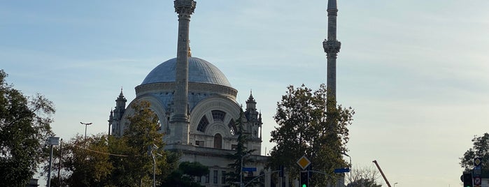 Dolmabahçe Caddesi is one of Turkey.