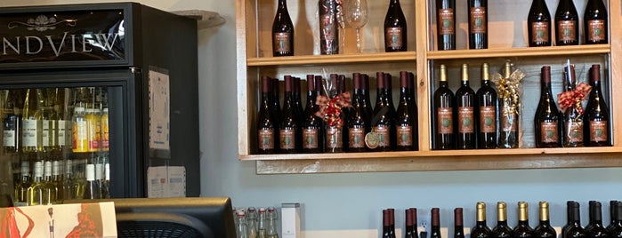 Pondview Estates Winery is one of Ontario Canada - Drink.
