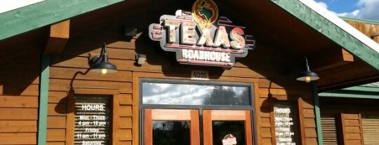 Texas Roadhouse is one of สถานที่ที่ Clay ถูกใจ.