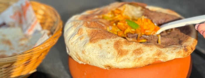 Biryani Pot برياني بوت is one of Dubai food.