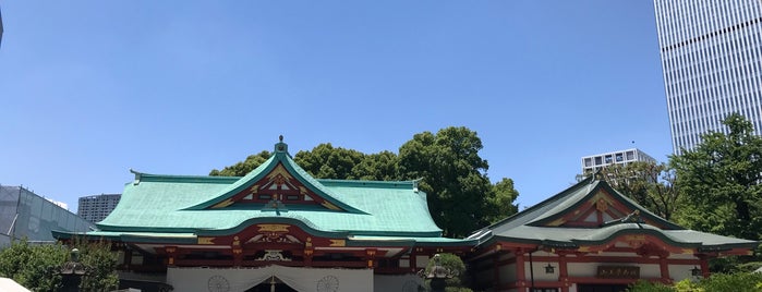 Sanno-Hie Shrine is one of 赤坂・溜池山王.