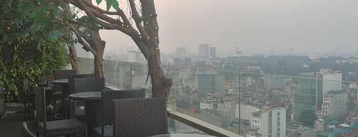 The Rooftop Bar & Restaurant is one of Café Hà Nội.