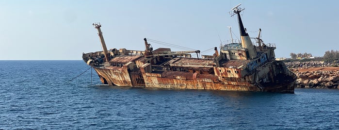 The Erdo III Shipwreck is one of Кипр.