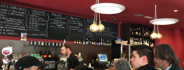 Artess Café is one of Cafeterías en Donostia.