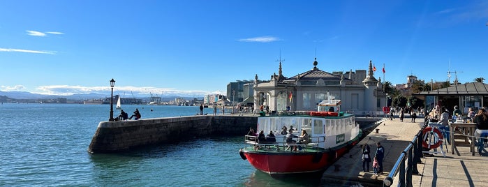 Embarcadero de Los Reginas is one of Santander.