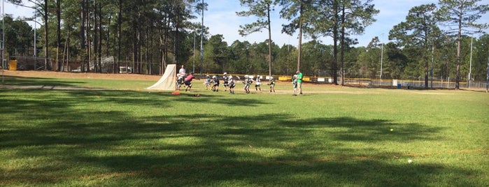 Douglas Byrd Middle School is one of Locais curtidos por Ya'akov.