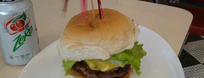 Memphis Original Burguer is one of Restaurante.