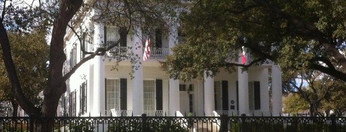 Texas Governor's Mansion is one of Austin.