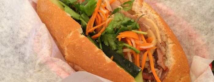 Thien An Sandwiches is one of สถานที่ที่ David ถูกใจ.