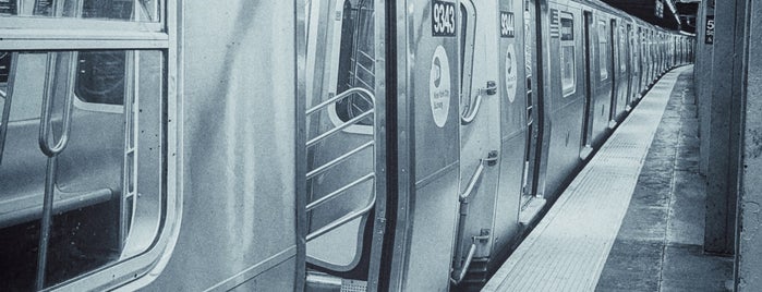 MTA Subway - 59th St (N/R) is one of NYC Subways N/R/Q.