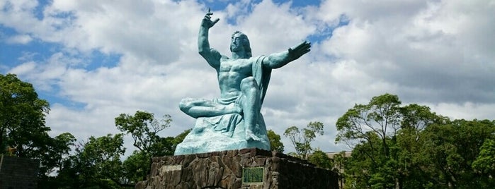 Nagasaki Peace Statue is one of 長崎探検隊.