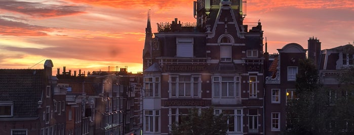 Binnenstad is one of Amsterdam.