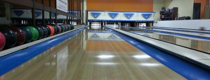 Bowling Alvor is one of Tempat yang Disimpan Telita.