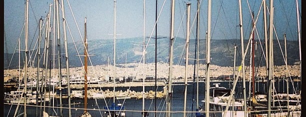 Mecca is one of Piraeus Best Spots 1.