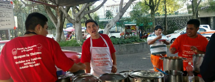 Tacos del Bosque de Tlalpan is one of Locais curtidos por Gabriela.