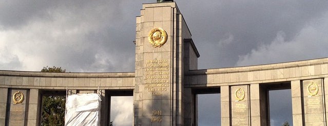 Soviet War Memorial Tiergarten is one of Berlin 2015, Places.