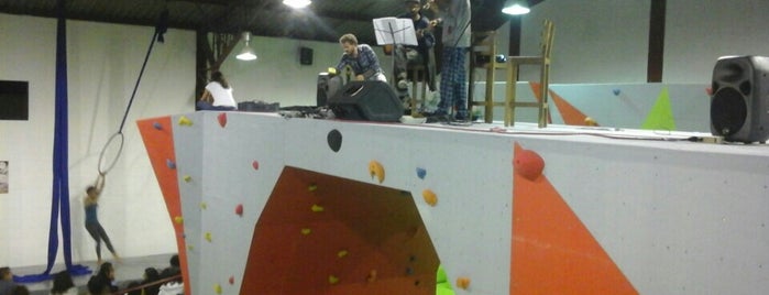Campo 4 is one of Rock Climbing Gyms.