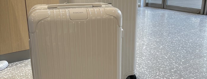RIMOWA Store is one of Japan.