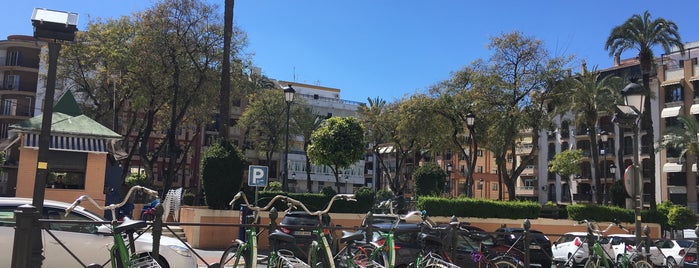 Universidad de Huelva-Plaza de la Merced is one of Huelva año tras año ....