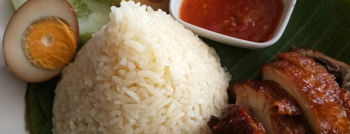 Mangkok Ayam is one of Favorite Foods in Indonesia.