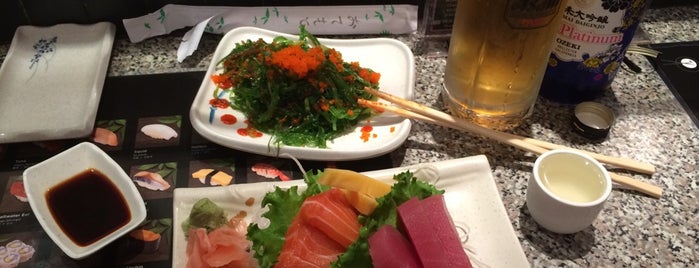 Sushi Boat Town is one of Foodies List.