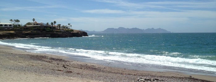 El Mar is one of Lugares favoritos de Martin.