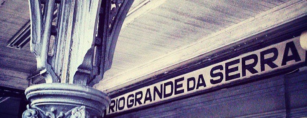 Estação Rio Grande da Serra (CPTM) is one of Lwcyannoさんのお気に入りスポット.