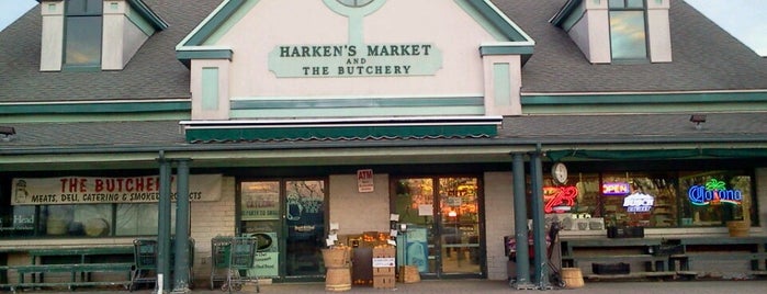 Harken's Market is one of Locais curtidos por Nico.