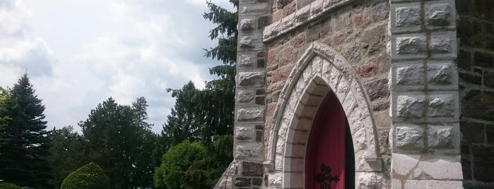 St. George's Anglican Church is one of murdoch locations.