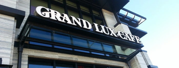 Grand Lux Cafe is one of Jersey.
