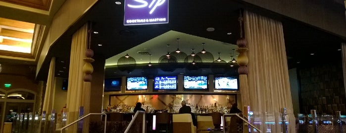 Sip Cocktails & Martinis is one of Guide to Henderson's best Night Life.