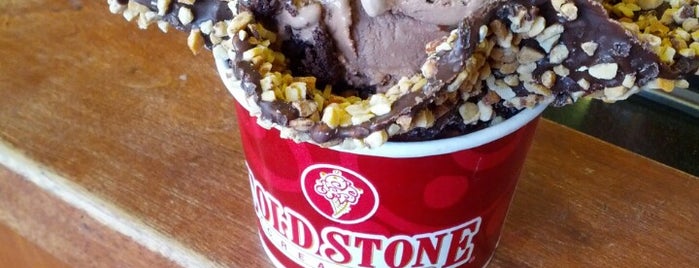 Cold Stone Creamery is one of Salmaさんのお気に入りスポット.