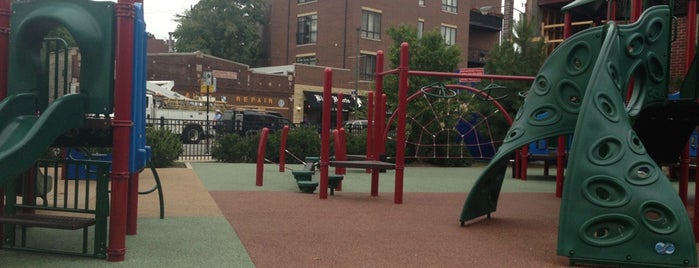 Lois Cline Park is one of Laurenさんの保存済みスポット.