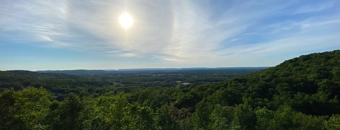 Scenic Overlook - Allamuchy is one of Lizzieさんのお気に入りスポット.