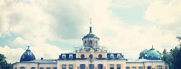 Schloss und Park Belvedere is one of Deutschland - Sehenswürdigkeiten.