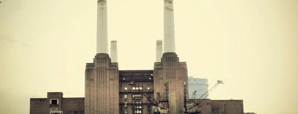 Pink Floyd Factory is one of лондон места.