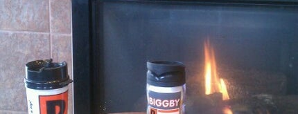 BIGGBY COFFEE is one of Lugares favoritos de Kristin.