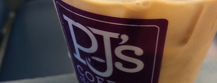 PJ's Coffee is one of สถานที่ที่ Lizzie ถูกใจ.