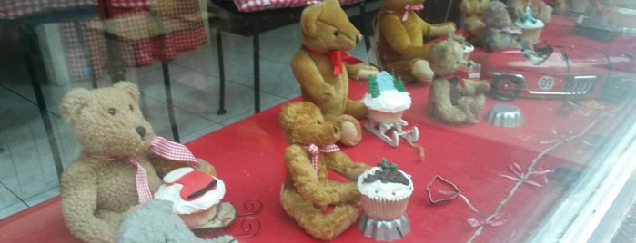 vinedo cupcakes is one of Эти ваши европы.