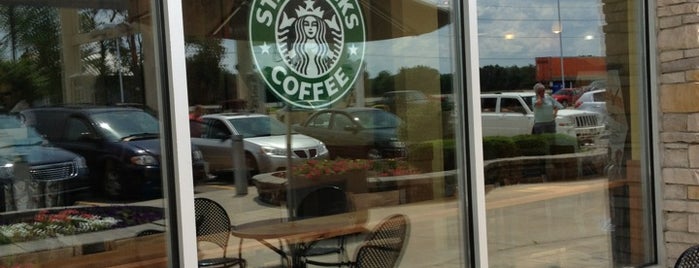 Starbucks is one of Lugares favoritos de Dm.