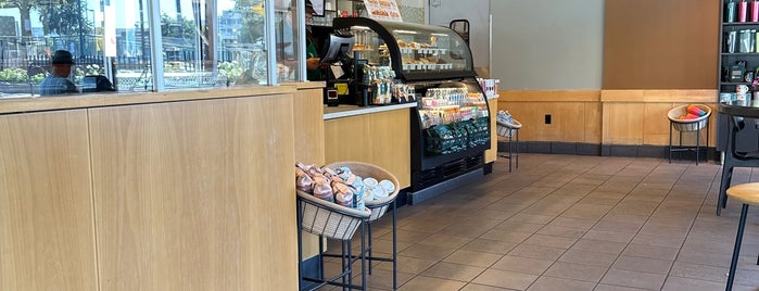 Starbucks is one of Pasadena, California #4sqCities.