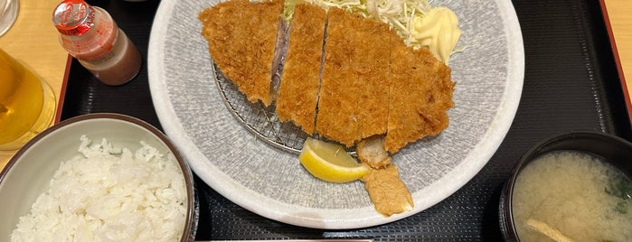 季彩膳 酔心 東京駅店 is one of Top picks for Japanese Restaurants & Bar2⃣.