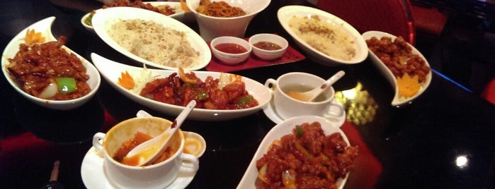 Shing Yang Chinese Restaurant is one of Tempat yang Disukai Ahmed.