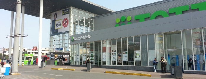 Open Plaza is one of Carlos : понравившиеся места.