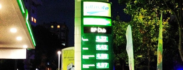 BP is one of Lieux qui ont plu à Yiğit.