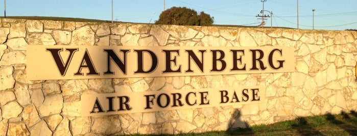 Vandenberg Air Force Base is one of Kari : понравившиеся места.